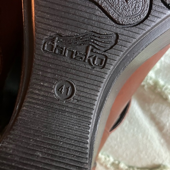 Dansko Platform/ Wedge EUC 41/10 - Picture 7 of 7